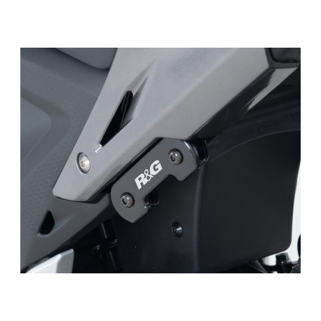 1068697 : Copertura per Fori dei Piedi R&G CB500X CB500F CBR500R